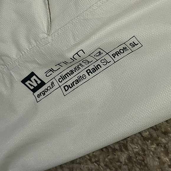 Mavic Altium Rain Jacket - Picture 7 of 8